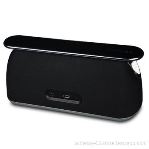 2014 Fashionable Bluetooth Speaker, 20W Power, Touch Keys, Aux-in, Unit Sized 210 x 75 x 48mm